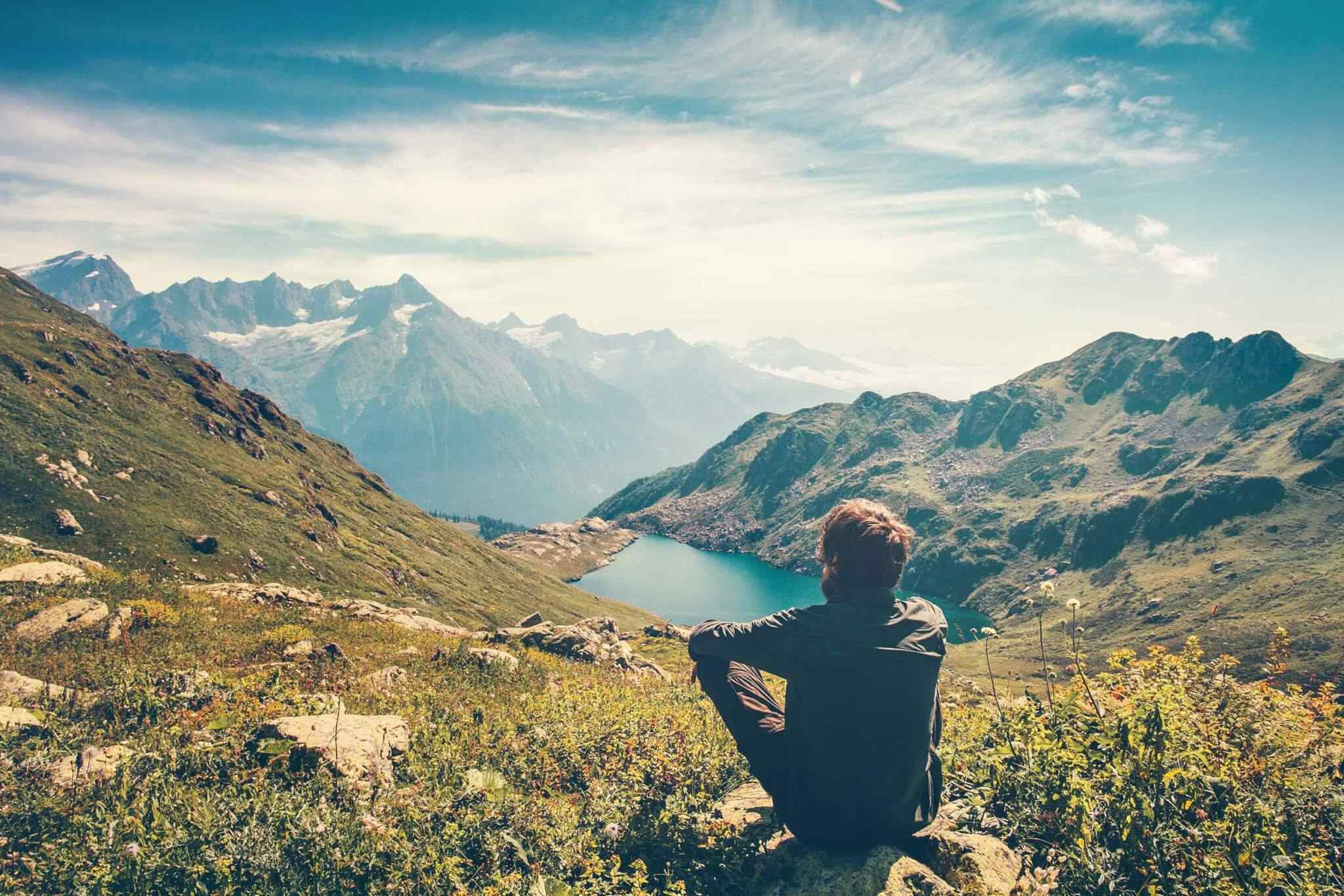 https://misr-travel.com/wp-content/uploads/2018/09/img-faq-01.jpg