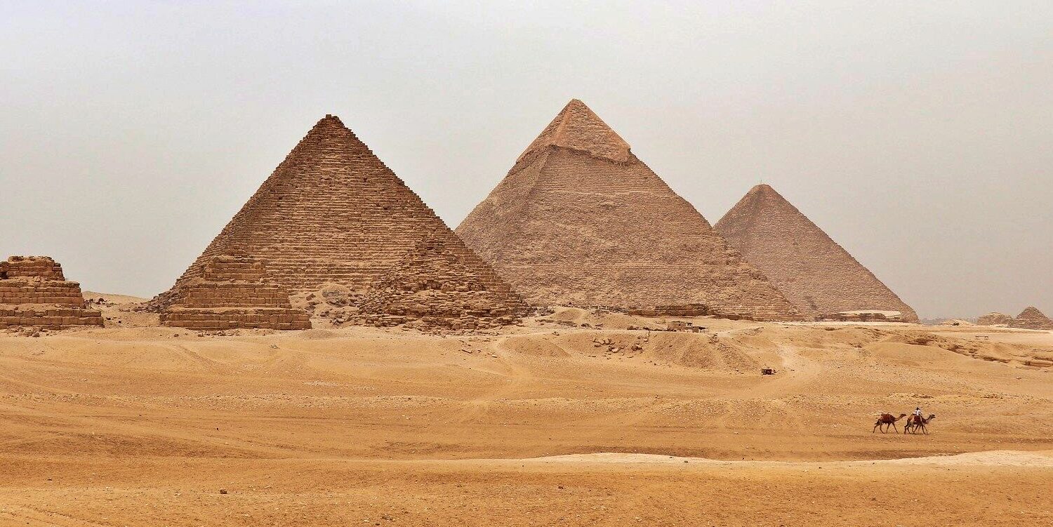 Half-day-Tour-pyramids-of-Egypt