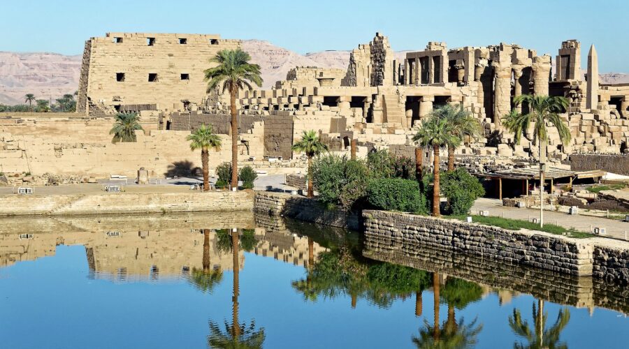 Grand-temple-of-Amun-Ra-at-Karnak