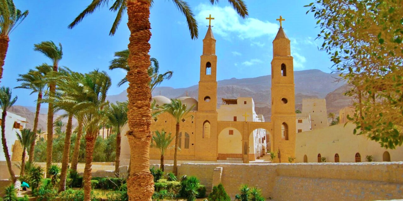 Tour-monasteries-of-Wadi-Al-Natron