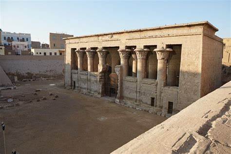 temple-of-esna