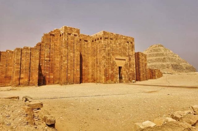 Enclosur-wall-Saqqara