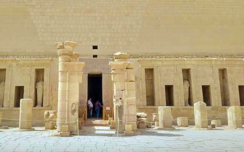 Mortuary-Temple-Of-Queen-Hatshepsut-Luxor-Egypt