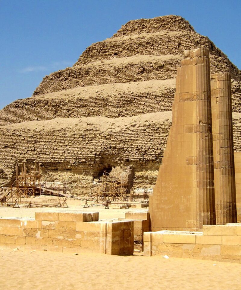 Private-Half-Day-Tour-Memphis-and-Sakkara.