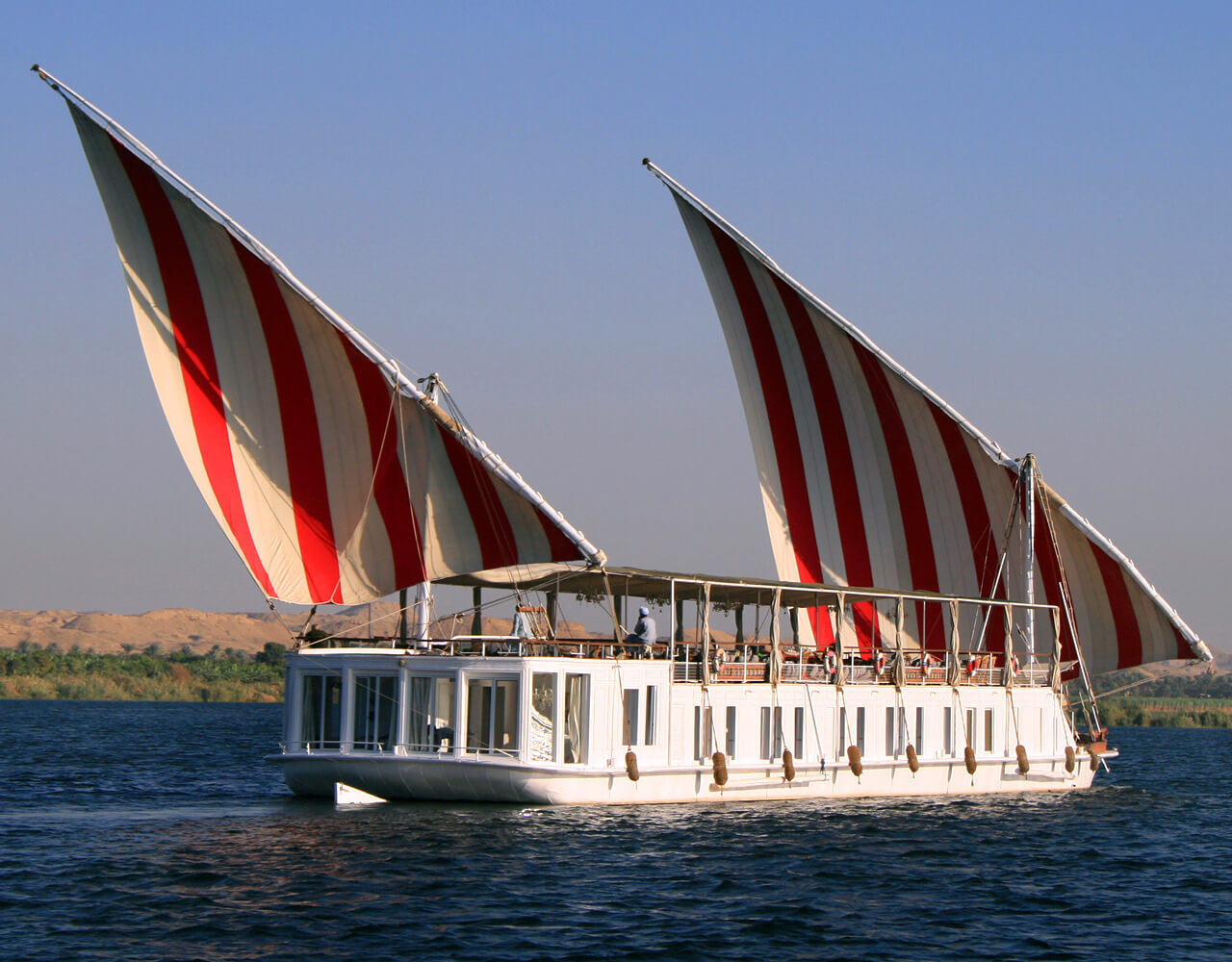 Dahabiya-Nour-El-Nil